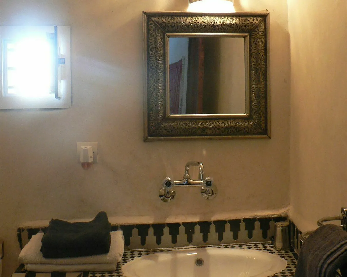 Dar Tamo Hotel Fes 3*,