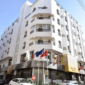 فندق نزهة