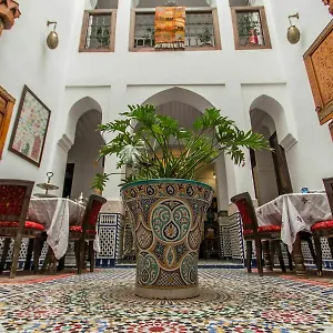 رياد Dar Medina